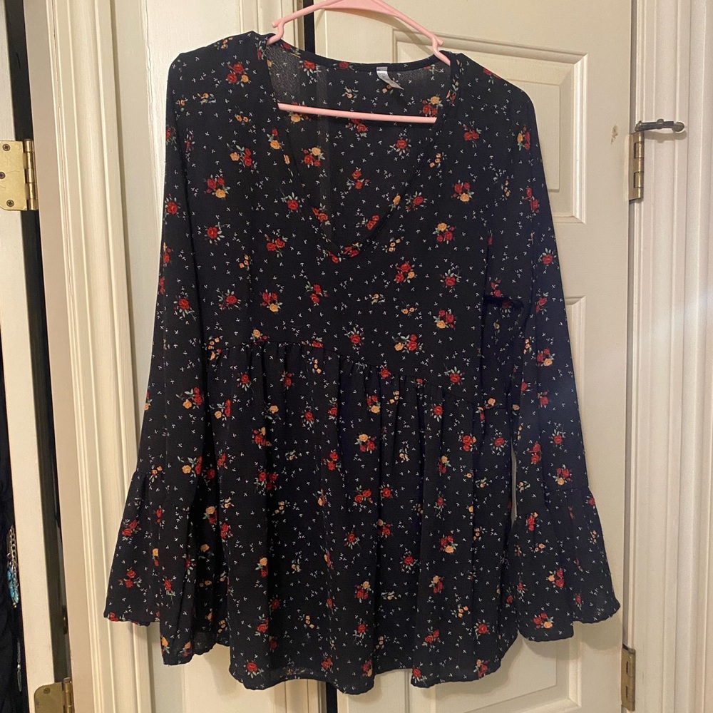 Acting Pro floral long sleeve